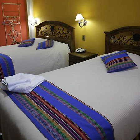 Isabela Hotel Suite Ла-Пас Экстерьер фото
