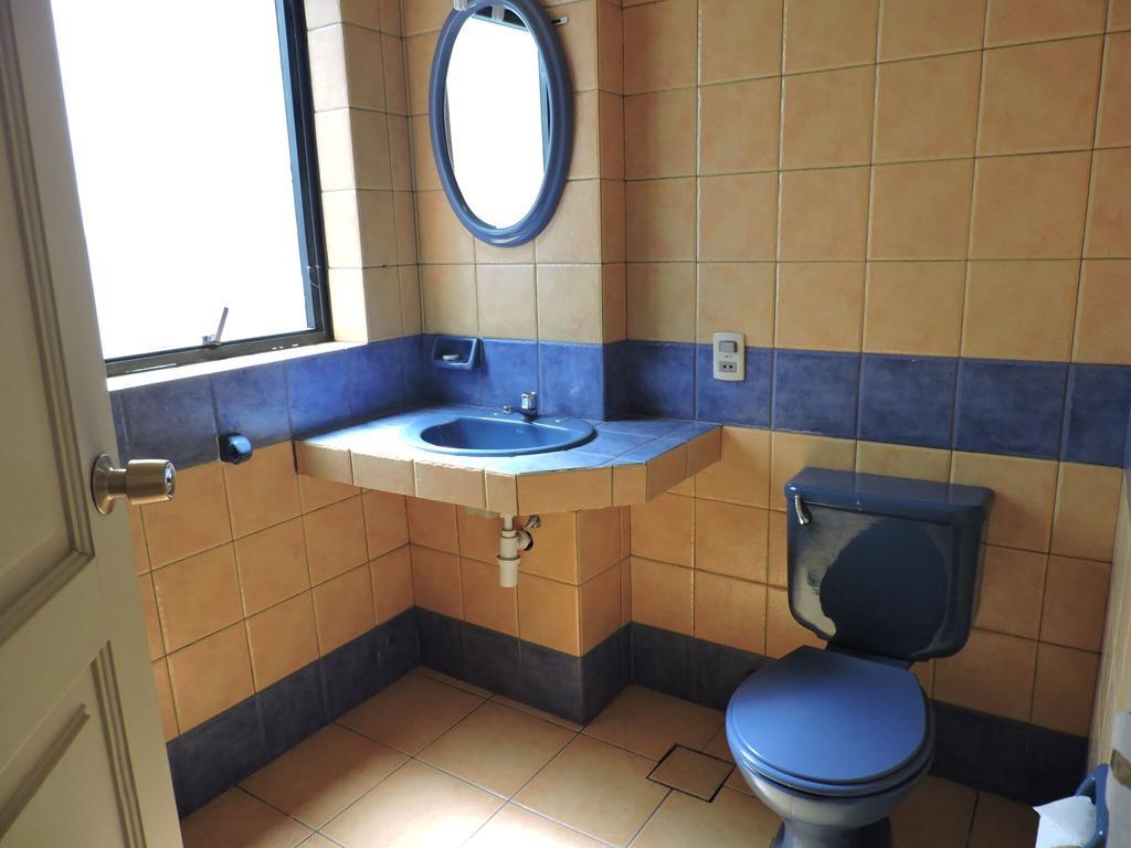 Isabela Hotel Suite Ла-Пас Экстерьер фото