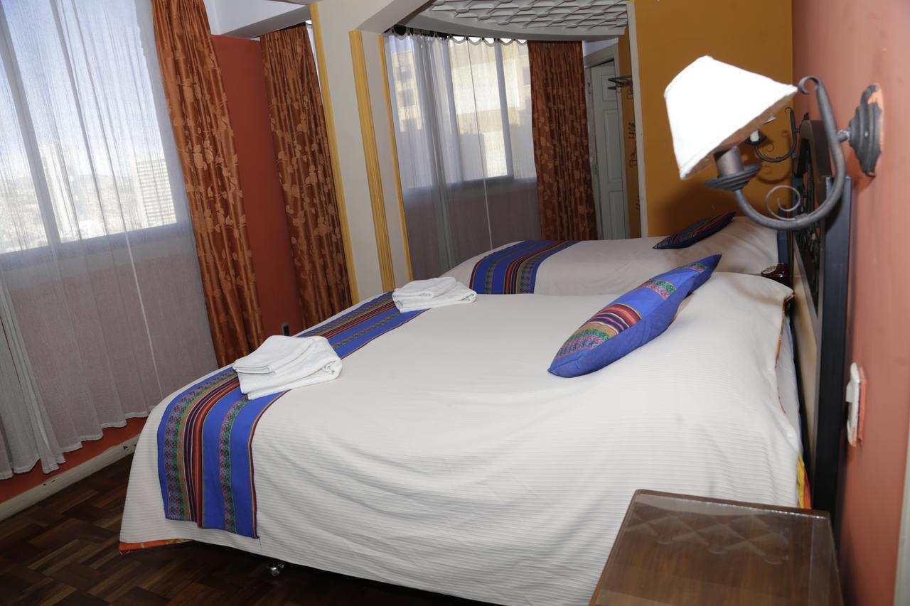 Isabela Hotel Suite Ла-Пас Экстерьер фото