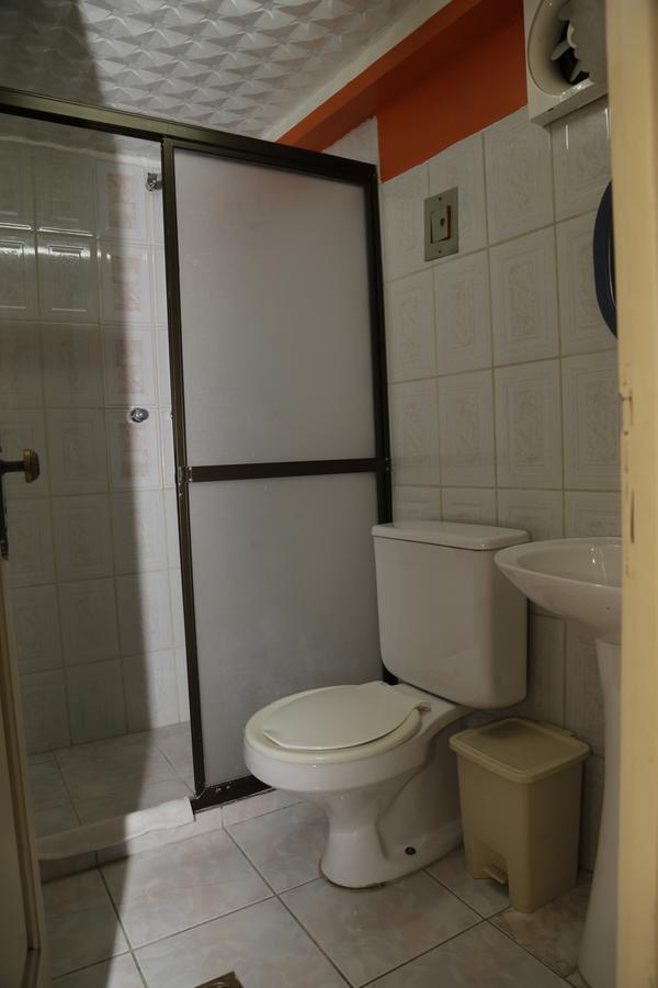 Isabela Hotel Suite Ла-Пас Экстерьер фото